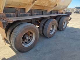 Tri Axle Tanker Trailer - picture1' - Click to enlarge