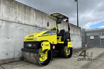 IN STOCK 2025 Multipac 2.7T Tandem Roller