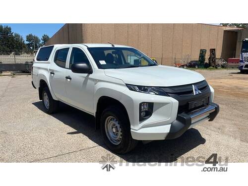 Mitsubishi Triton MR