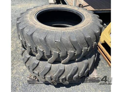  Qty 2 ARMOUR TYRES - 500/60-22.5