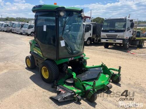 2015 John Deere 1585 Terrain Cut Front Deck Mower