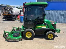 2015 John Deere 1585 Terrain Cut Front Deck Mower - picture2' - Click to enlarge