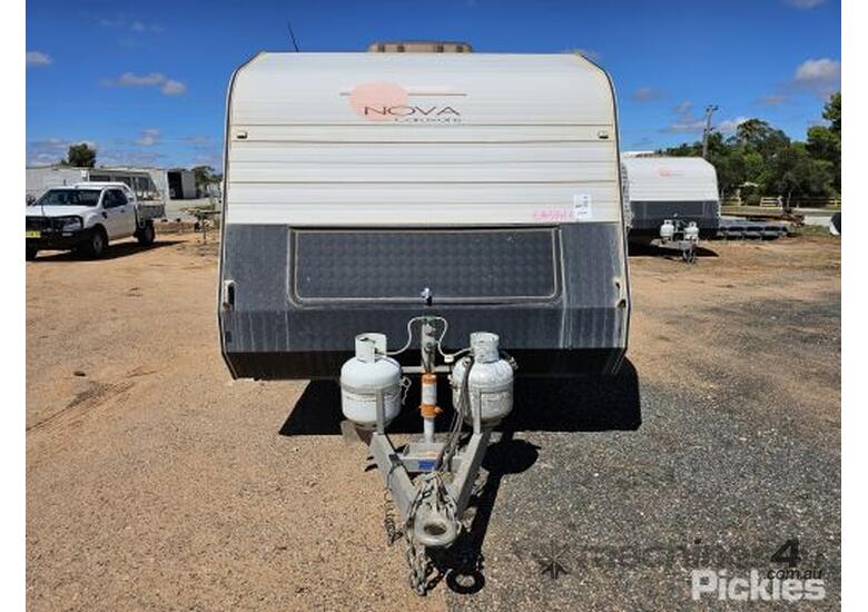 Buy Used 2014 nova 2014 Nova Vita Tandem Axle Caravan Caravans in