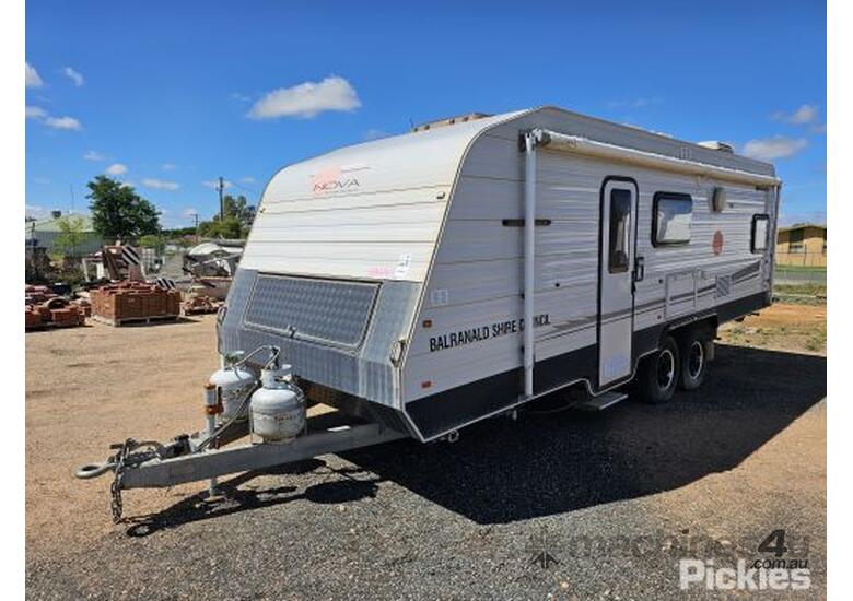 Buy Used 2014 nova 2014 Nova Vita Tandem Axle Caravan Caravans in