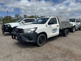 2021 Toyota Hilux Workmate (4x2) - picture2' - Click to enlarge