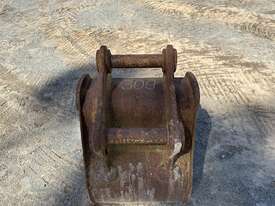 OZ Buckets Excavator Bucket - picture1' - Click to enlarge
