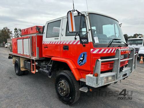 1993 Isuzu FTS700 4X4 Rural Fire Truck
