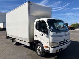 2011 Hino 300 714 Hybrid Pantech - picture0' - Click to enlarge