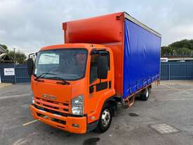 2009 Isuzu FRR500 Curtainsider Day Cab - picture1' - Click to enlarge