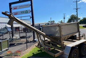 (7537) Mobile fertiliser/grain transfer hopper. (Bungadoo, QLD)