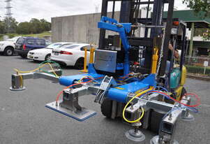 VACLIFT - to lift and rotate panels 180 degrees - Use on Crane or Forklift