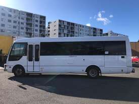 2013 Mitsubishi BE600 Rosa Bus - picture2' - Click to enlarge