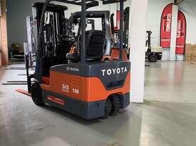 2014 TOYOTA 7FBE18 3 WHEEL FORKLIFT CONTAINER MAST - picture1' - Click to enlarge