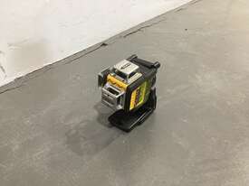 DeWalt laser level - picture0' - Click to enlarge