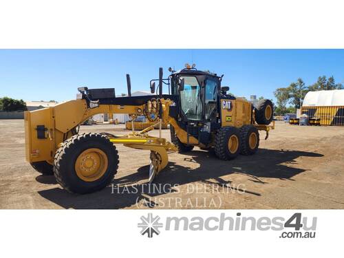 caption CAT 140M3 Motor Graders