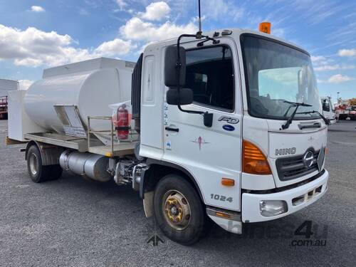 2006 Hino FD Fuel Tanker