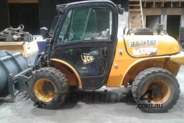 520 JCB telehandler , forks and Bucket , ex Mines WA ,