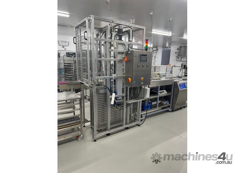 caption Automatic moulding line & stacking trolley