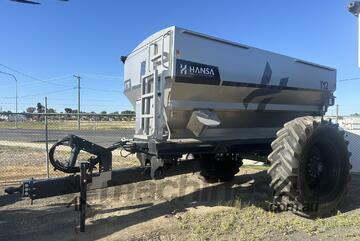 Hansa Fertiliser Trailing Spreader - 14000kg Payload, 11000L Capacity