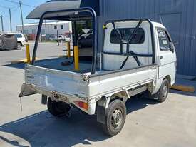 Daihatsu Hijet - picture0' - Click to enlarge