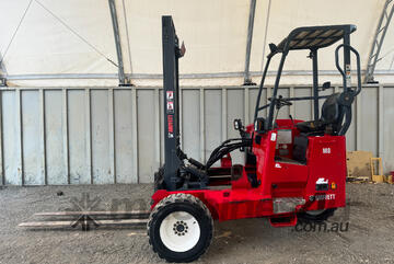 Moffett M8 35 Truck Mounted Fork/Handler Forklift