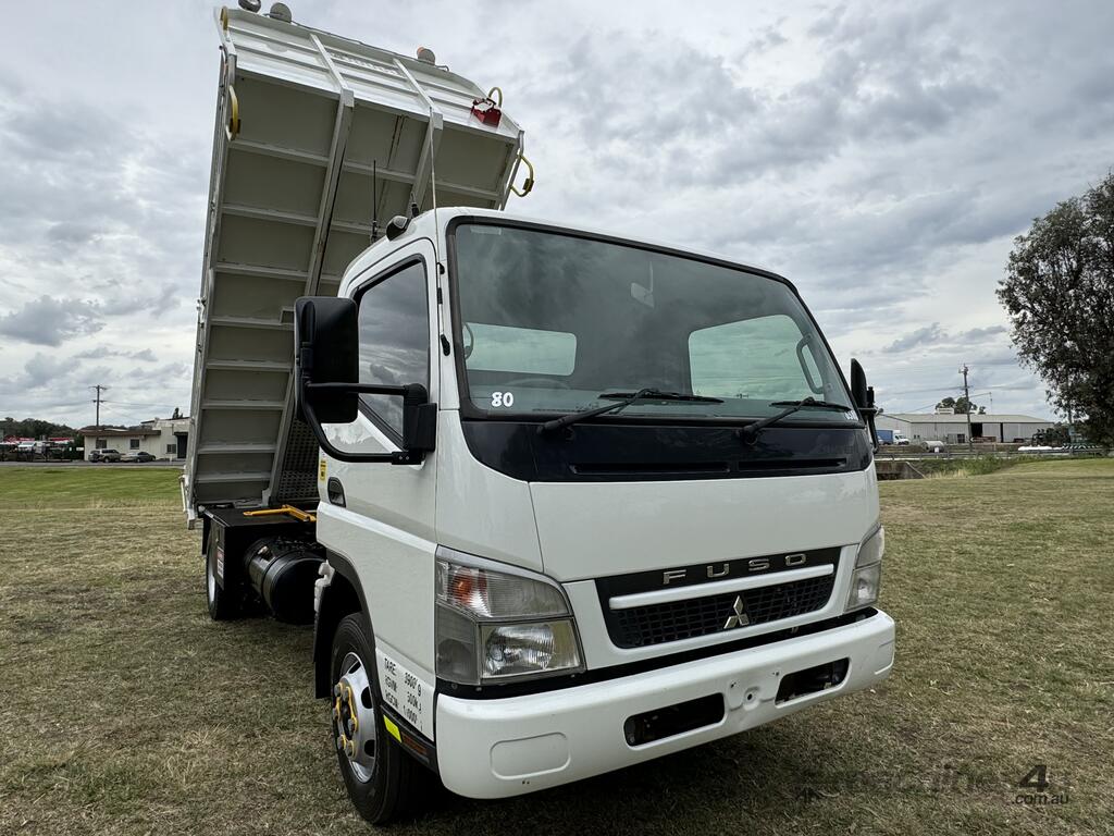 Buy Used Mitsubishi Canter Tipper Trucks In Inverell Nsw