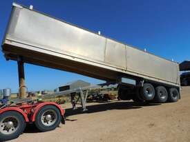 Hamelex Tri-Axle Tipper Trailer - picture0' - Click to enlarge