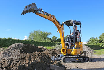 XCMG XE19U Mini Excavator Run-Out Special