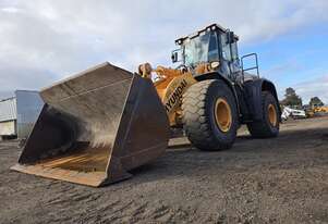 2019 HYUNDAI HL760-9 18T ARTIC WHEEL LOADER (L124) WITH QUICK HITCH, FORKS, 33M3 GP BUCKET, 5120 HRS