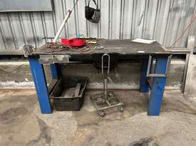 Workbench - picture0' - Click to enlarge