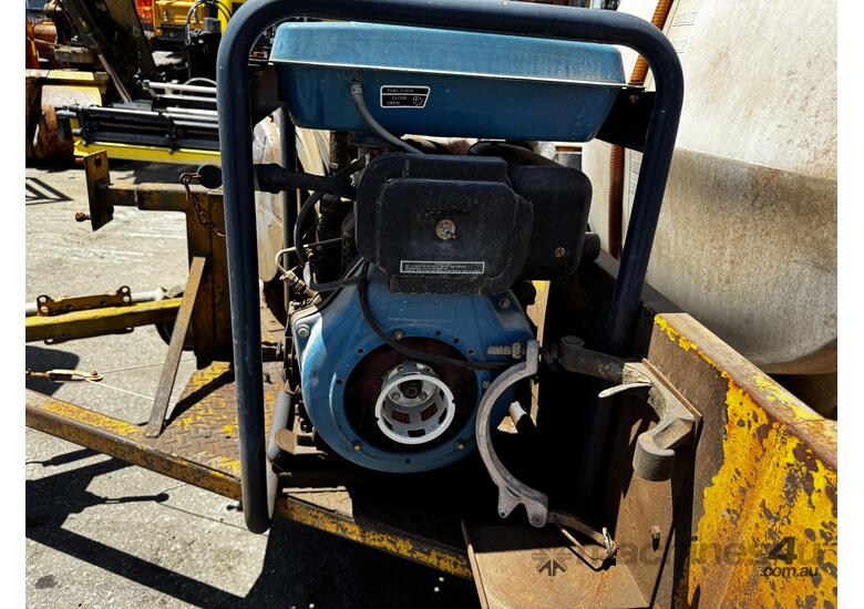 caption 1977 Box Trailer With Fuel Tank, Hose And Compressor