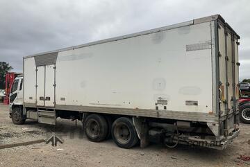 2008 Mitsubishi Fuso FN600 Refrigerated Pantech 2008 Mitsubishi Fuso FN600 Refrigerated Pantech