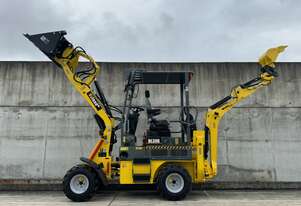 Hyload Mini Backhoe   BL30X