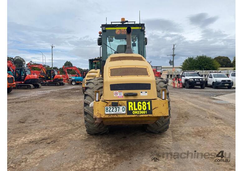 2012 Caterpillar Cs76 