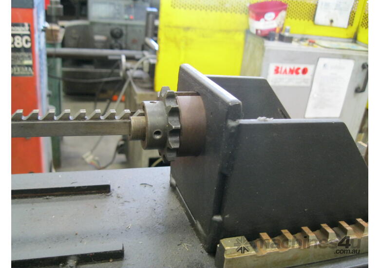 Hydraulic Broaching Machine