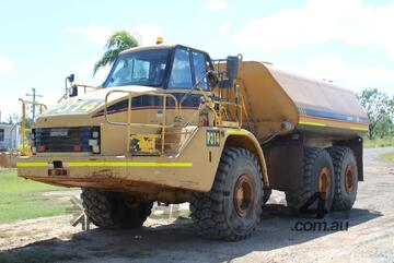 Caterpillar 2006   740