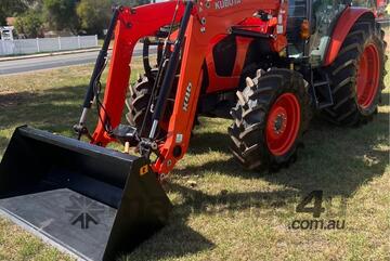Kubota M5-111 Dual Speed Tractor