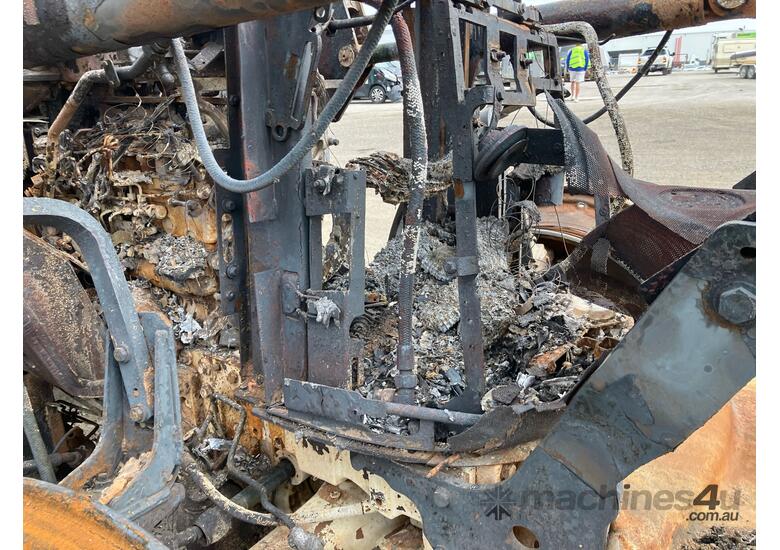 caption Kubota M7172S Tractor