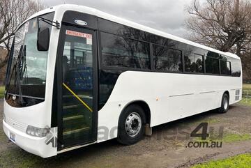 2007 Hino Mills-Tui Australia Bus