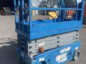 GENIE USED 19FT ELECTRIC SCISSOR LIFT - picture0' - Click to enlarge