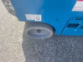 GENIE USED 19FT ELECTRIC SCISSOR LIFT - picture1' - Click to enlarge