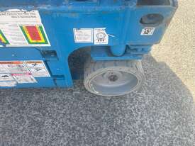 GENIE USED 19FT ELECTRIC SCISSOR LIFT - picture2' - Click to enlarge