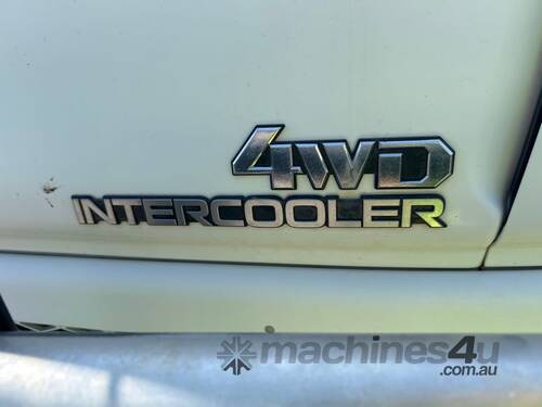 2007 Mitsubishi Canter L 500/600 4WD Crew Cab