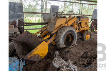 International Harvester A40-2 Super Loader