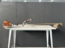 STIHL FS240 Whipper Snipper (Ex-Council) - picture1' - Click to enlarge
