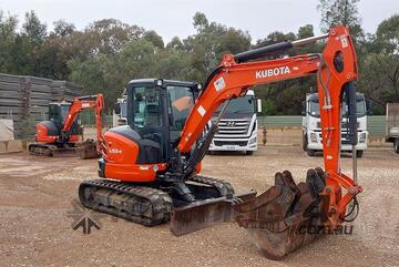 Kubota   U55-4 Kubota   U55-4