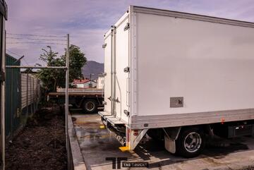 Hino 2023   300 616 Pantech