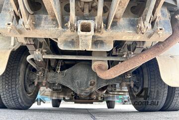 2010 Isuzu NPR 200 4x2 Tray Truck (Council Asset)