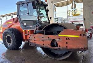 Hamm   3520 Smooth Drum Roller