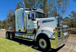2014 Kenworth T909 50inch bunk, X15 crate motor with 485k kms, 18sp, 130T rated